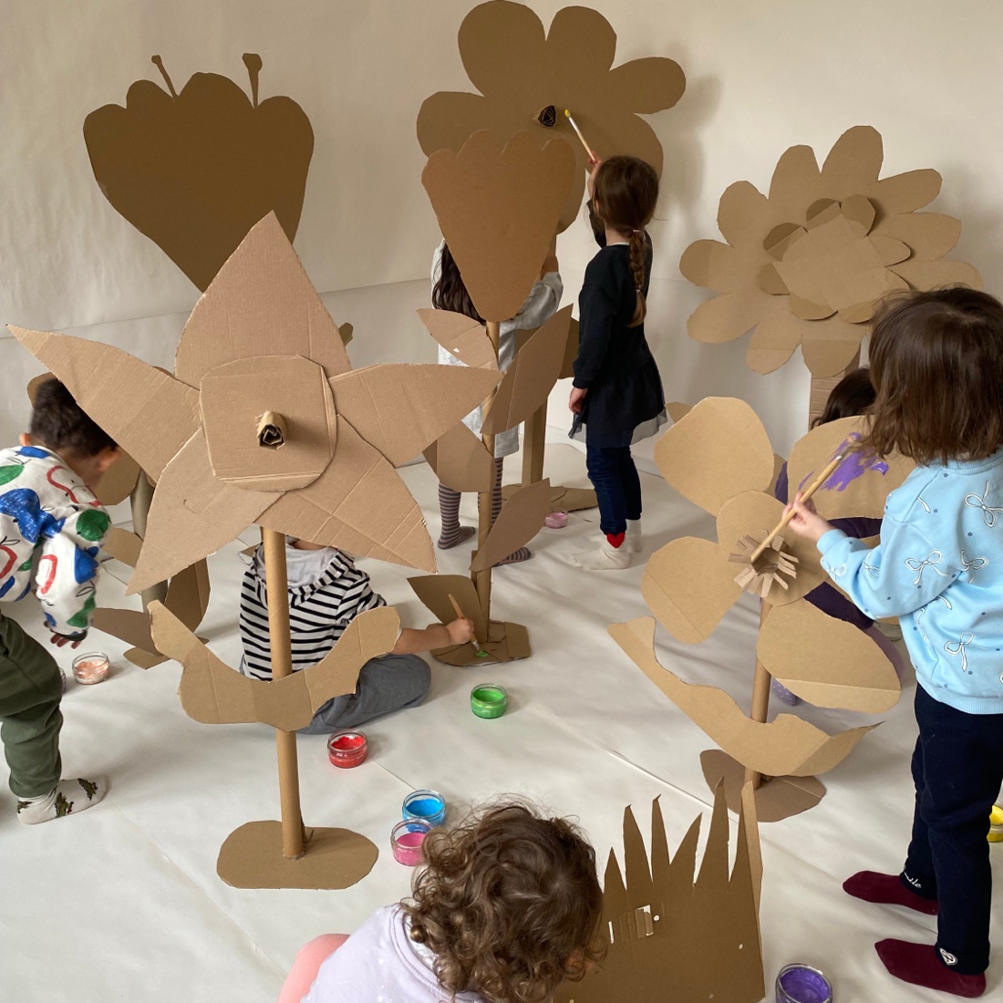Copii la Kidz Distrikt